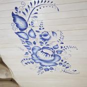 Роспись стен в Эко-отеле Изумрудный лес, роспись деревянных домов