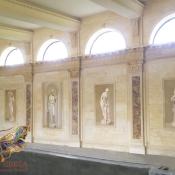 Роспись стен в бассейне обманка "Скульптуры"