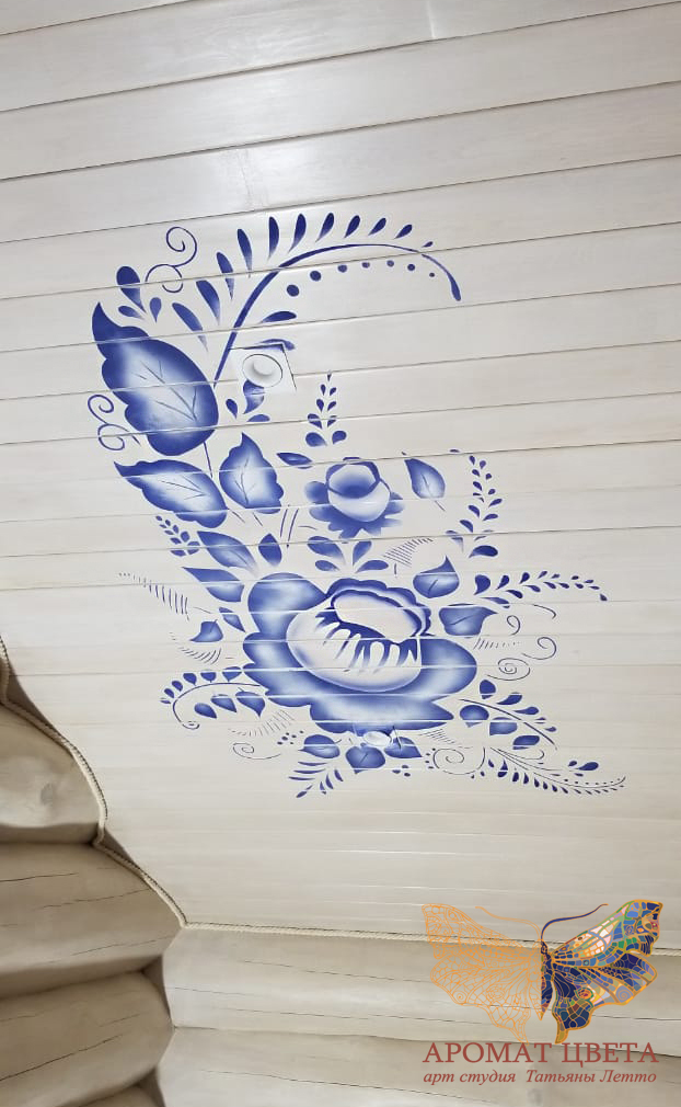 Роспись стен в в Эко-отеле Изумрудный лес, роспись деревянных домов
